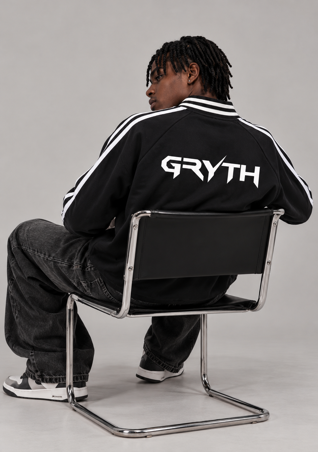 GRYTH Striped Collar Sweatshirt